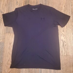 Under Armour - Mens - Medium (Loose) - Heat Gear- Charged Cotton- Athletic Shirt